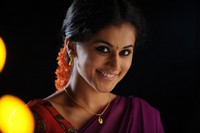 Gundello Godari Latest Stills